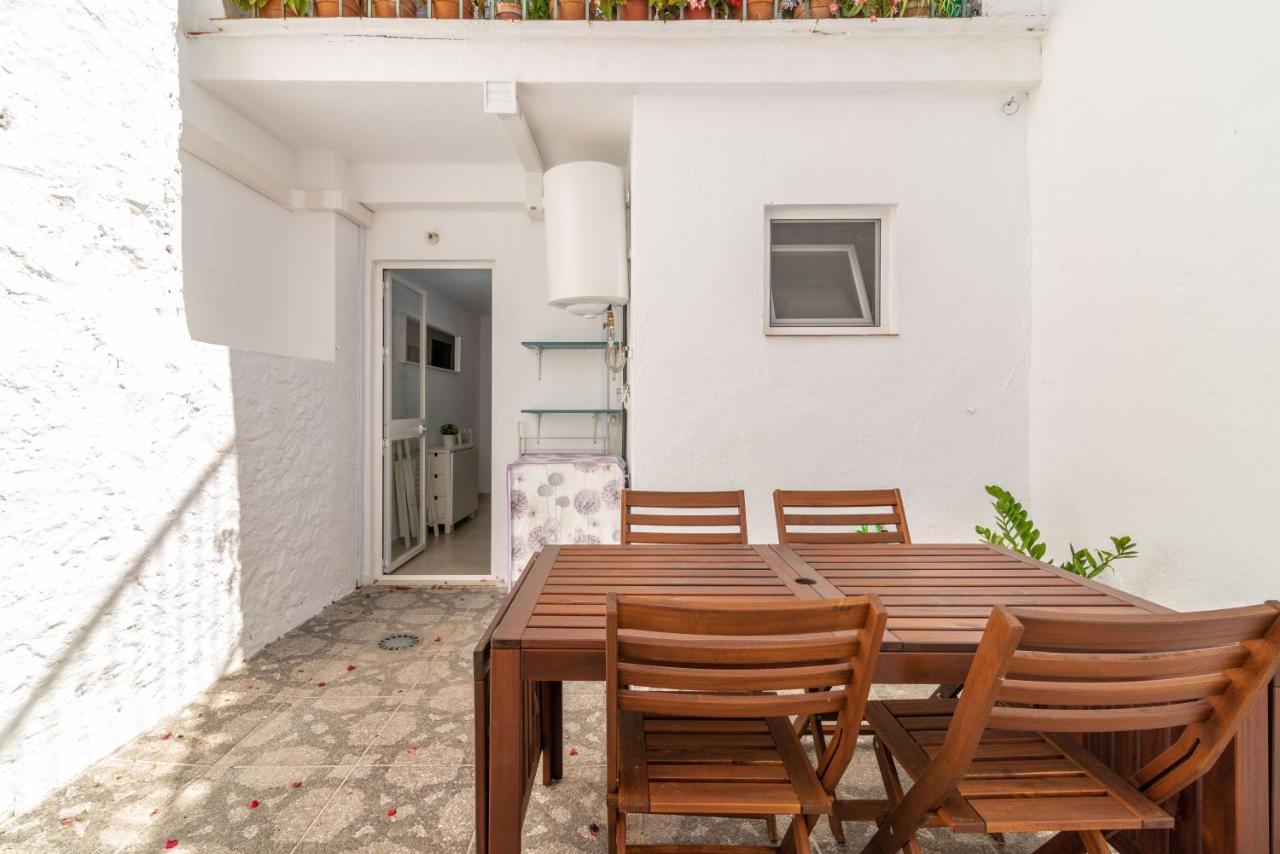 Lovely Cozy 2-Bedroom Residential Home With Patio Benalmadena Exterior photo